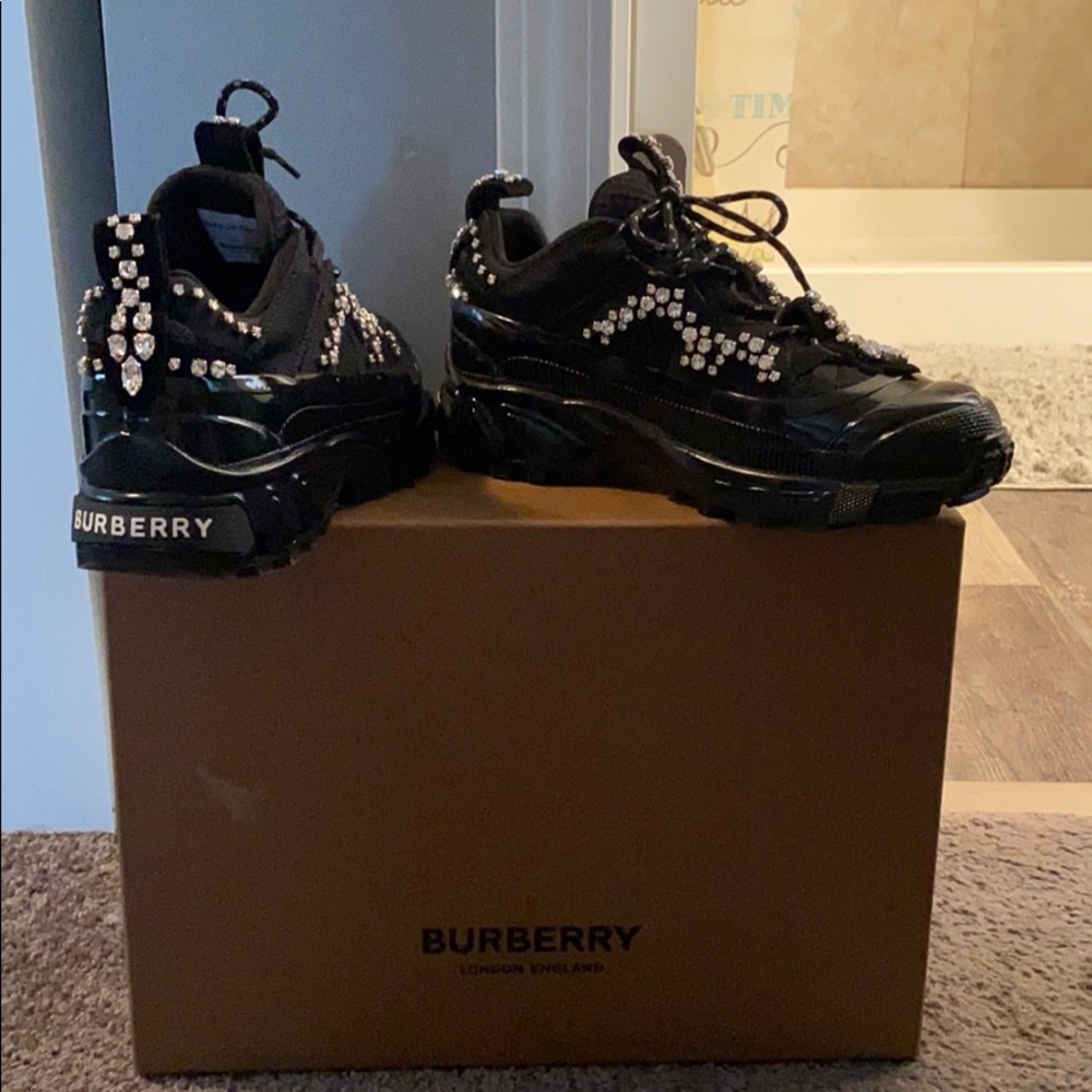 Burberry Low Top Sneakers